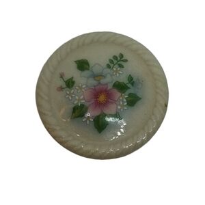 Vintage 1984 Avon Spring Bouquet Porcelain Brooch Floral Pin Signed